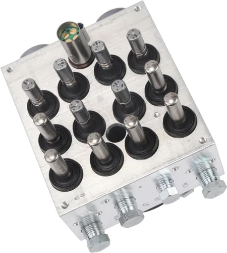 Miniatura 2 de GM Genuine Parts 23158042 Kit electrónico de válvula de módulo de presión de freno de control de tracción
