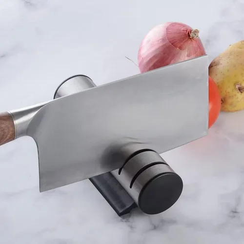 Miniatura 6 de LIFKOME Afilador de cuchillos de tres ranuras para afilar cuchillos de acero opaco para pelar cuchillos de chef de reparación de bolsillo