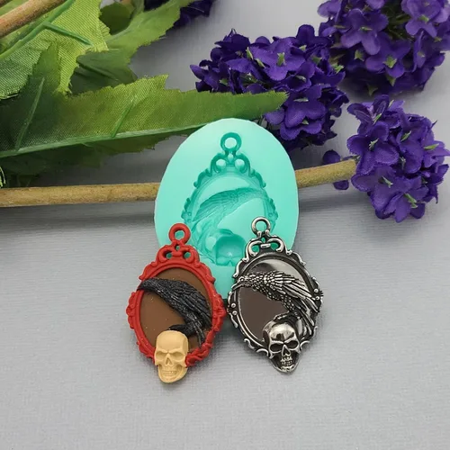 FS Molde de silicona de marca Raven en calavera flexible para manualidades, joyería, resina, álbumes de recortes, arcilla polimérica