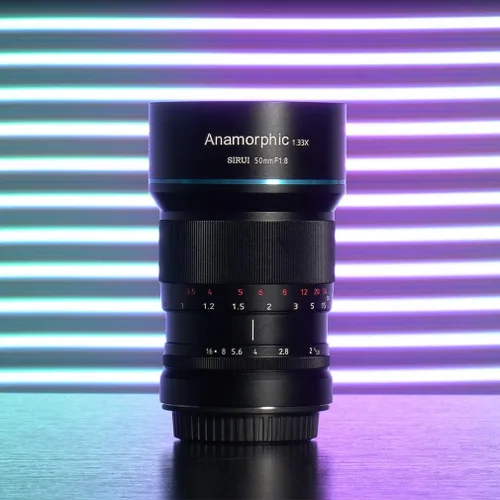 Miniatura 10 de SIRUI Lente anamórfica F1.8 1.33X S35 de 1.969 in para montura L, destello azul