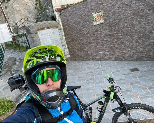 Miniatura 2 de X-TIGER Gafas de sol polarizadas para deportes con 5 lentes intercambiables, gafas de ciclismo para hombres y mujeres, para béisbol, correr, pesca