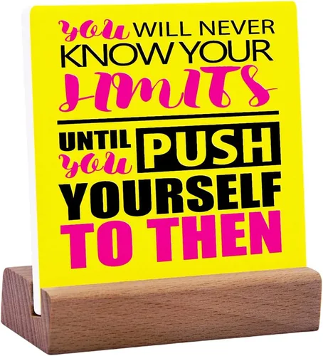 Decoración de escritorio con texto en inglés "You Will Never Know Your Limits, placa decorativa amarilla con soporte de madera para el hogar,