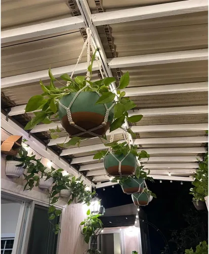 Miniatura 6 de Macetas colgantes de autorriego, juego de 2 colgadores de plantas de macramé bohemio, macetas colgantes con drenaje para interiores y exteriores