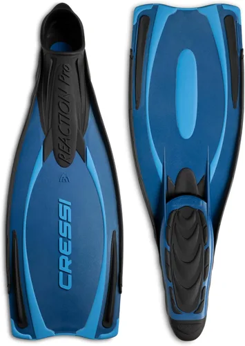 Miniatura 3 de Cressi Aletas de buceo y snorkel para adultos, potentes aletas de bolsillo para pies completos, Reaction Pro: fabricadas en Italia 2-Azul