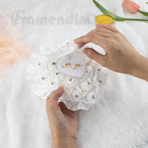 Miniatura 4 de Framendino, Forma de corazón blanco anillo de boda almohada elegante decoración cojín portador caja con lazo de cinta