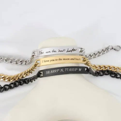 Miniatura 6 de Pulsera Grabada Personalizada con Escritura a Mano Personalizada o Texto Mecanografiado Pulsera de Cadena Bordillo de Acero Inoxidable en Acabado