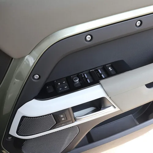 Miniatura 4 de Accesorios de coche para Land Rover Defender 110 130 2020 ABS Fibra de carbono Ventana Interruptor de elevación Botones Cubierta del marco