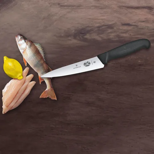 Miniatura 5 de Victorinox Chef's, Black Fibrox, 6 pulgadas.