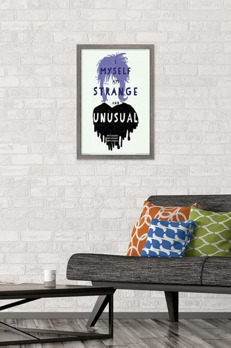 Miniatura 2 de Trends International Beetlejuice - Póster de pared extraño, 14.725 x 22.375 pulgadas, versión enmarcada de madera de granero