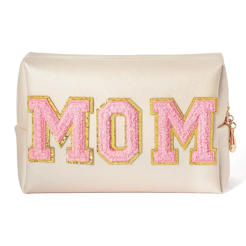 Miniatura 10 de Y1tvei Preppy Patch BATH Letter - Neceser de cuero PU para cosméticos, bolsa de maquillaje portátil cosida con parches de letras universitarias