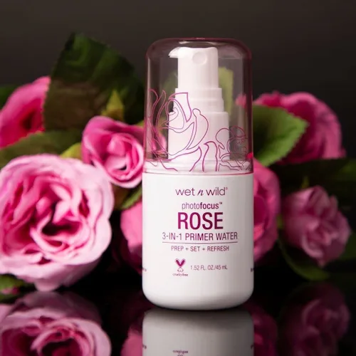 Miniatura 2 de wet n wild Foto Focus Primer Agua, Rose Addiction, 1.52 onzas Adicción a las rosas