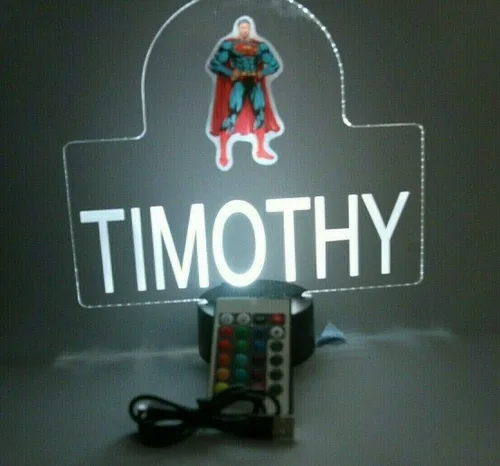 Figura de acción de superhéroes con diseño de figura de acción de noche, lámpara de mesa LED de escritorio con eficiencia energética, decoración de