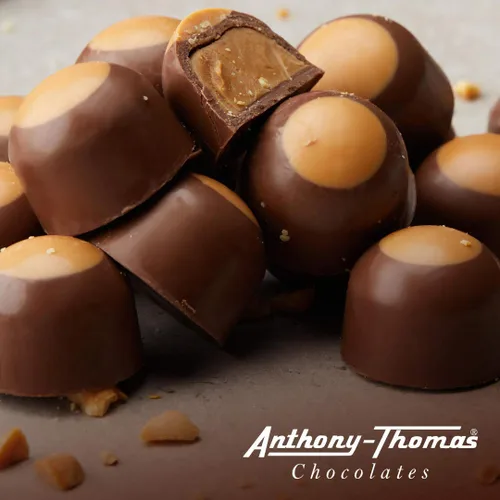 Miniatura 5 de Anthony Thomas, Cordiales de cereza, galardonados, cerezas cubiertas de chocolate (chocolate oscuro)