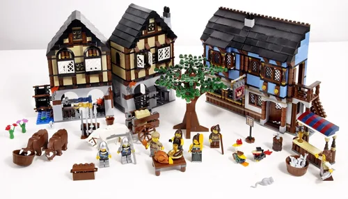 Miniatura 3 de Castillo medieval, aldea y mercado de Lego (10193)