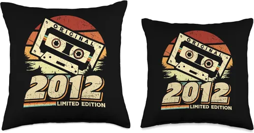 Miniatura 3 de Retro Limited Edition 2012 Cassette Tape 14th Birthday Throw Pillow