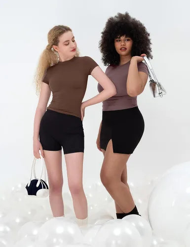 Miniatura 6 de PUMIEY Camiseta básica de manga corta con cuello redondo para mujer, con doble forro, ajustada, colección Smoke Cloud Pro