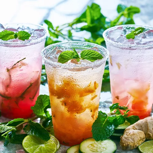 Miniatura 5 de Vasos de plástico de 8 onzas con tapas, paquete de 100 vasos transparentes desechables con tapas con ranura para popote para limonada, café, batido