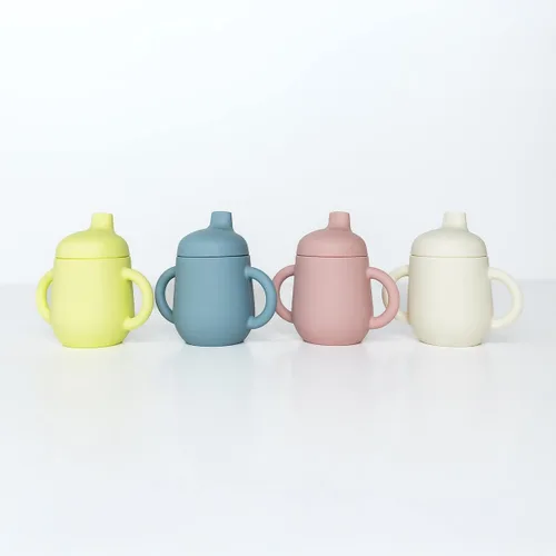Miniatura 3 de TushBaby Taza de entrenamiento para niños, agarre ergonómico, apto para lavavajillas, libre de BPA y PVC, ligero y duradero, perfecto para la Azul