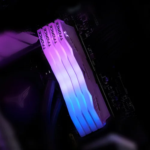 Miniatura 7 de TEAMGROUP T-Force Delta RGB DDR5 Ram 32 GB (2 x 16 GB) 6000 MHz PC5-48000 CL30 Intel XMP 3.0 y AMD Expo Módulo de memoria de escritorio compatible