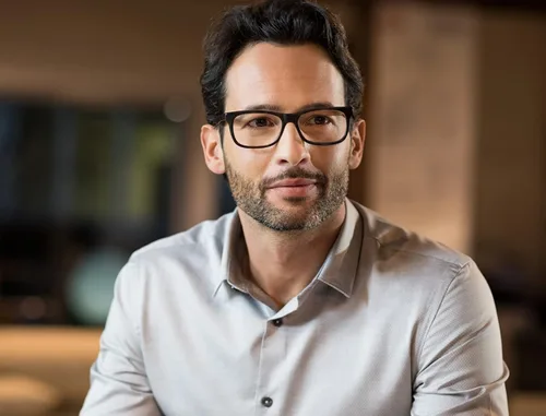 Miniatura 6 de Gafas de lectura 1.50 de gran tamaño cuadradas para hombres lectores marco negro paquete de 4, anteojos cómodos y ligeros para leer con bisagra