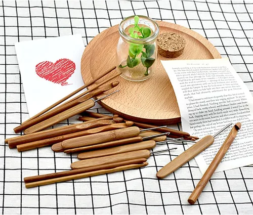 Miniatura 6 de Juego de agujas ergonómicas de ganchillo con estuche para manos artríticas