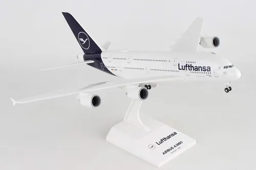 Skymarks Daron Lufthansa A380 w/Gear Nueva Livery 1/200 (SKR1032)