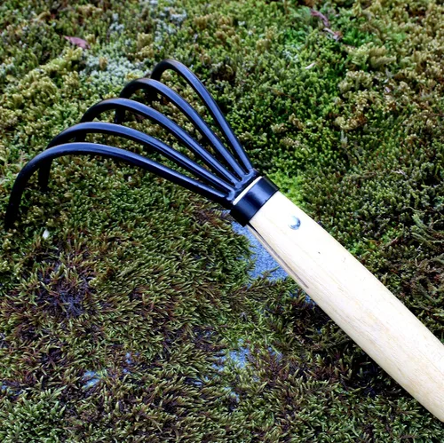 Miniatura 4 de KAKURI Herramienta de jardín cultivador manual de 10 pulgadas, rastrillo de mano para deshierbe, excavación, cultivo, acero japonés forjado a mano