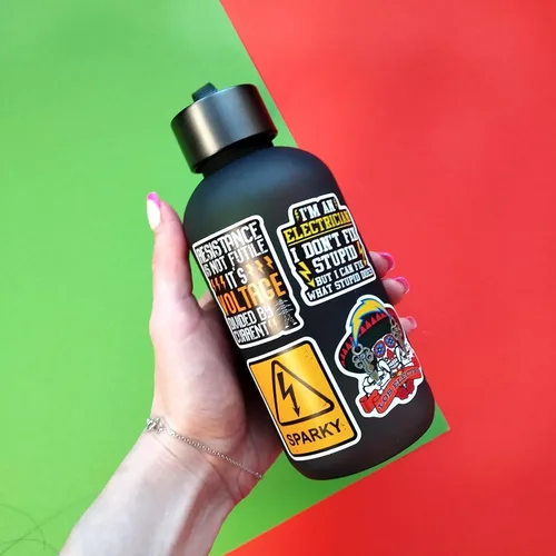 Miniatura 9 de Bulbacraft 100 calcomanías divertidas de electricista para sombreros duros, calcomanías y calcomanías para cascos de electricista, divertidos