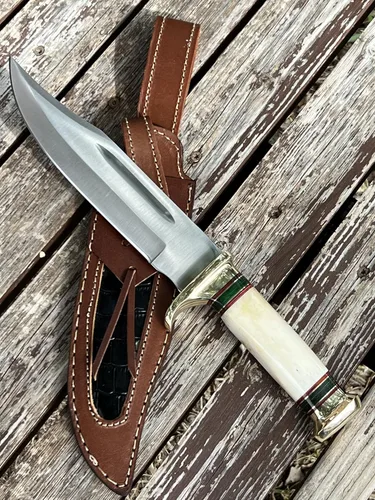Miniatura 4 de Poshland Cuchillo de caza personalizado hecho a mano de acero D2 de 12.5 pulgadas - Mango de hueso de agarre perfecto con herraje de latón (REG-225)