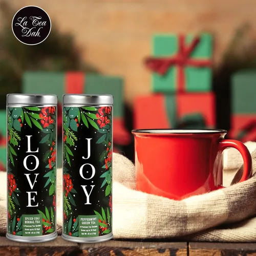 Miniatura 2 de Caja de regalo de té navideño Peace, Love and Joy, 1 lata de té verde de menta, 1 lata de té chai descafeinado y 2 agitadores de miel, bolsas de té