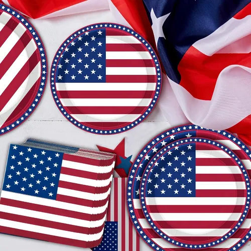 Miniatura 4 de QZYL 150 piezas de suministros para fiesta del 4 de julio, sirve 50 platos de papel y servilletas de papel con la bandera americana, decoraciones
