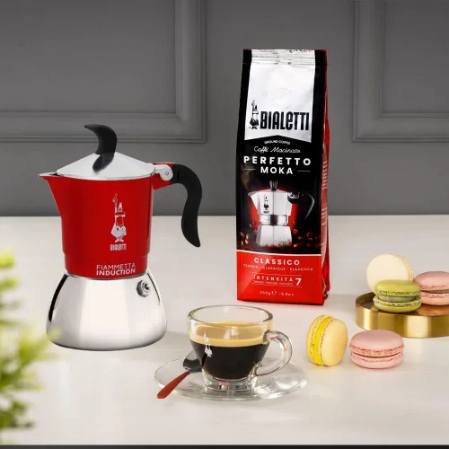 Miniatura 2 de Bialetti Fiammetta - Cafetera de inducción, 2 tazas (3.4 fl oz), apta para todas las cocinas, diseño elegante, color rojo