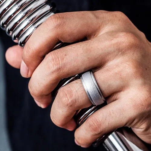 Miniatura 17 de ThunderFit Anillos de boda de silicona para hombre, 0.394 in de ancho y 0.098 in de grosor, paquete múltiple de variedad 1-7