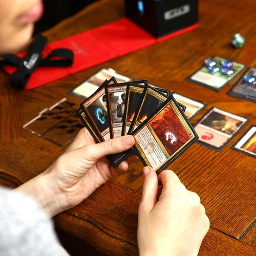 Miniatura 6 de Quiver Time 200 fundas de cartas negras estándar Artemis para tarjetas Magic: the Gathering Cards - Fundas protectoras de tarjetas TCG mate