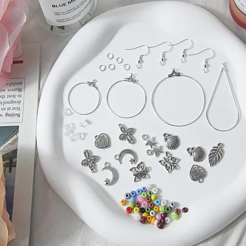Miniatura 4 de XKCWXY 755 Piezas Aros con Cuentas para Hacer Joyas, con Accesorios para Aretes Aros con Cuentas Redondos en Forma de Lágrima, Ganchos y Respaldos