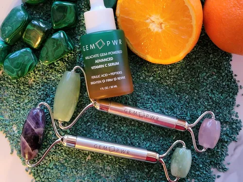 Miniatura 2 de Amatista + rodillo de jade para masaje facial y cuello, piedras preciosas dobles con mango de acero duradero y bolsa de viaje. Minimiza las arrugas