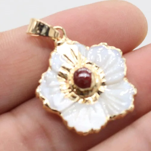 Miniatura 9 de LHJ Forma de vieira Natural Madre de Perla Shell Pendnats Energy Crystal Stone Setting para hacer joyas 5 piezas