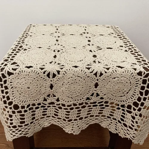 Miniatura 8 de Hsvanyr Mantel rectangular de algodón hecho a mano con encaje de ganchillo, 19 x 27 pulgadas, centros de mesa beige para comedor