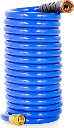 Camco Manguera de agua en espiral de 20 pies | Resistente a la corrosión con accesorios de latón | Cuenta con una diámetro interior de 1/2 pulgada