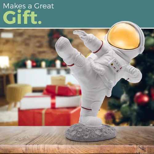 Miniatura 5 de Estatua de astronauta para decoración de escritorio y oficina, mini figuras espaciales para estantes, juegos y decoración de habitación de hombres