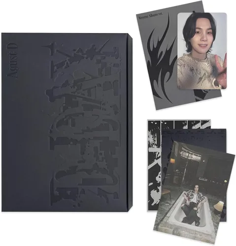 Agust D (SUGA) - [D - DAY] (Weverse Albums Ver.) Caja exterior + libro de fotos + póster de letras + tarjeta postal + tarjeta QR + tarjeta de fotos