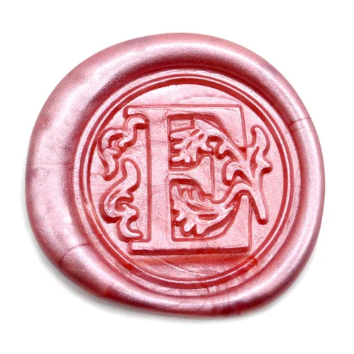 Miniatura 2 de Sello medieval de cera del alfabeto con inicial, mango de madera con cabeza de latón, para tarjeta de Acción de Gracias, sobre, envoltura de regalo