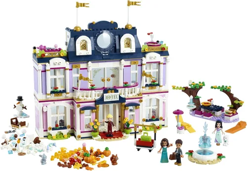 Miniatura 2 de LEGO Friends Heartlake City Grand Hotel 41684 – Kit de construcción; incluye mini muñecas de Emma, Stephanie, River y Amelia, 2021 (1,308 piezas)