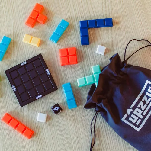 Miniatura 2 de Educational Insights Upzzle - Juegos de mesa estratégicos de apilamiento para niños, adolescentes y adultos, desafío vertical de construcción