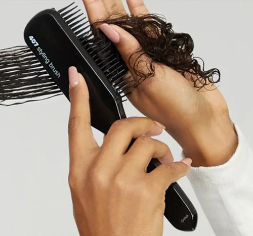 Miniatura 4 de Paul Mitchell Pro Tools 407 Styling Brush, Nylon Bristle Brush Creates a Variety of Hairstyles, For All Hair Types