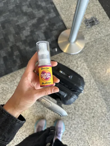 Miniatura 4 de Champú Seco en Polvo Good A- Hair Day – Sin Aerosol, Sin Talco, Todo Natural, Aroma a Vainilla – Absorbe Aceite, Refresca el Cabello Entre Lavados