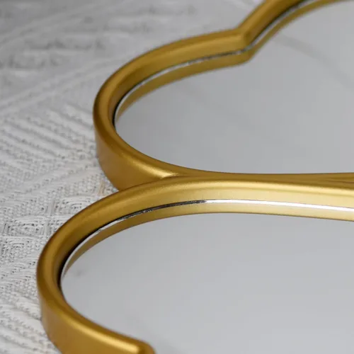 Miniatura 8 de Juego de 3 espejos decorativos de pared pequeños con forma de corazón, espejo decorativo de trébol de cuatro hojas (dorado)