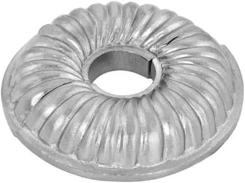 Miniatura 57 de Renovators Supply Manufacturing Placa de escudo de 3,13 pulgadas OD Escutcheon 1/2 en IPS Acabado de cobre antiguo Brida de radiador de aluminio