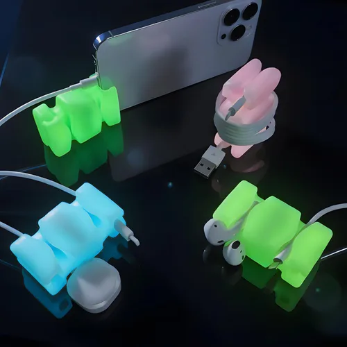 Miniatura 27 de CordBrick Soporte de cable ponderado de silicona y acero para mesita de noche. Organizador de cargador de teléfono de viaje. Accesorio útil