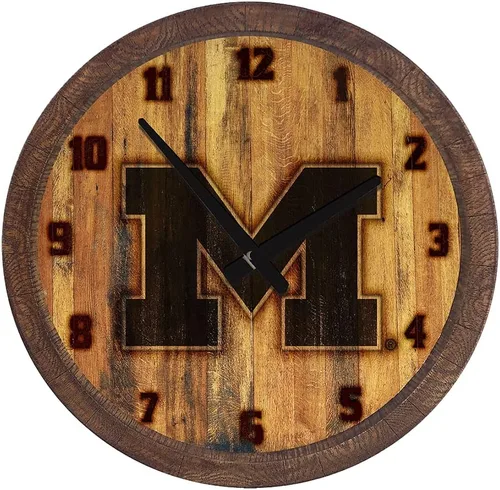 Miniatura 77 de The Fan-Brand NCAA Oklahoma Sooners: Reloj de pared con parte superior de barril de imitación para decoración de bar, decoración de fiesta